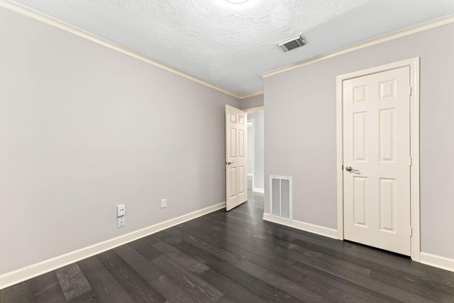 12219 Wessex Drive, Houston, TX 77089