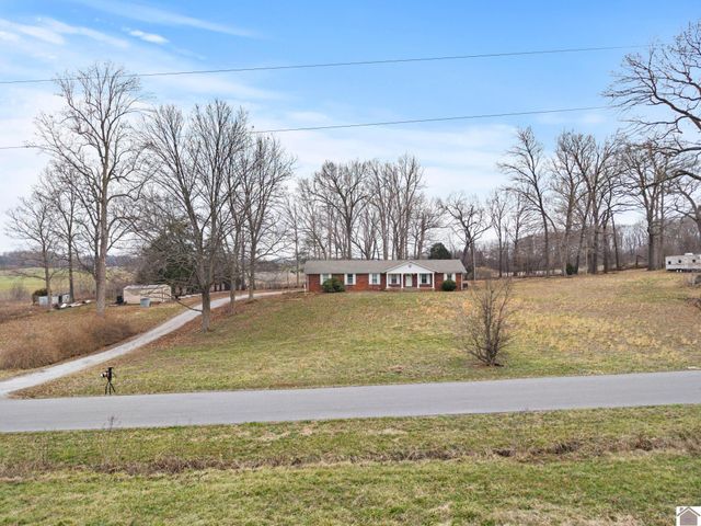 2316 Bush Road, Cadiz, KY 42211