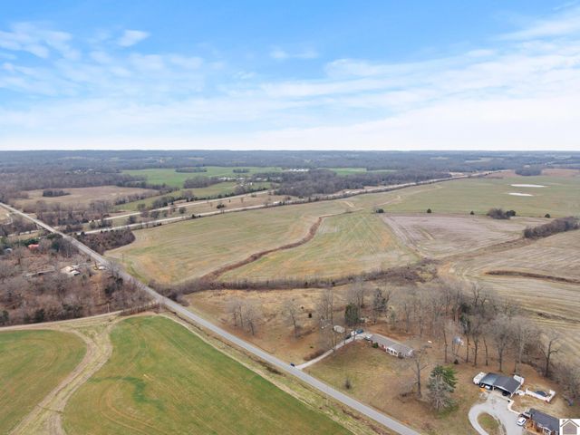 2316 Bush Road, Cadiz, KY 42211