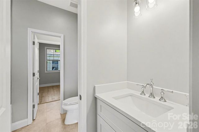 2225 Irma Street, Charlotte, NC 28216