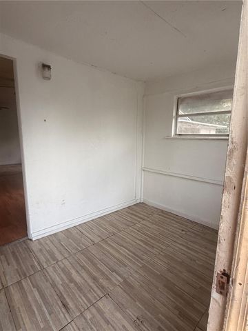 1110 CARLTON STREET, Clearwater, FL 33755