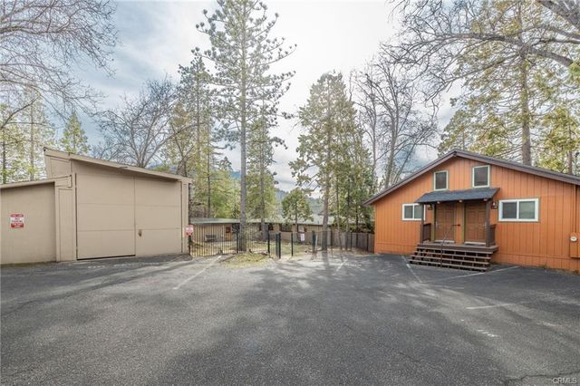 39173 Ski Slope, Bass Lake, CA 93604