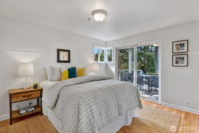 4123 55th Avenue SW, Seattle, WA 98116