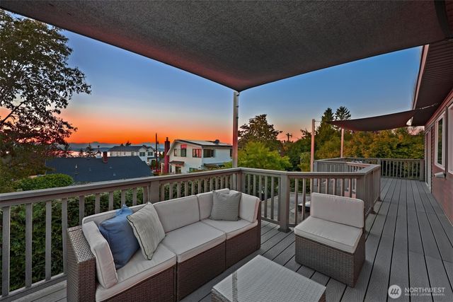 4123 55th Avenue SW, Seattle, WA 98116