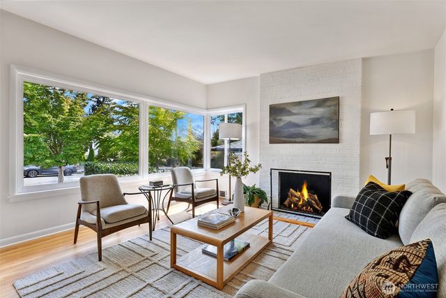 4123 55th Avenue SW, Seattle, WA 98116