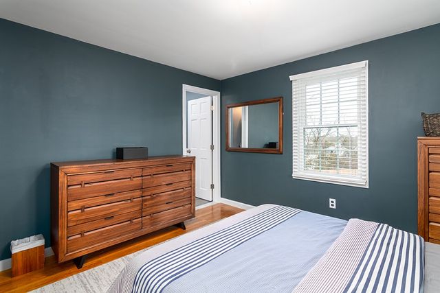 216 Vancouver Avenue, Warwick, RI 02886