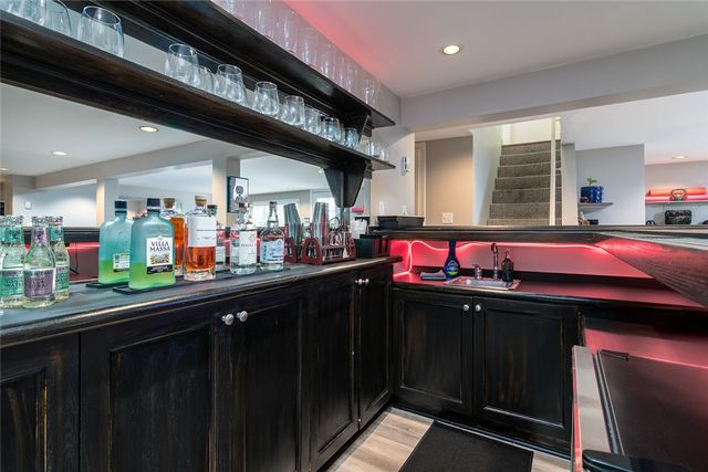 216 Vancouver Avenue, Warwick, RI 02886