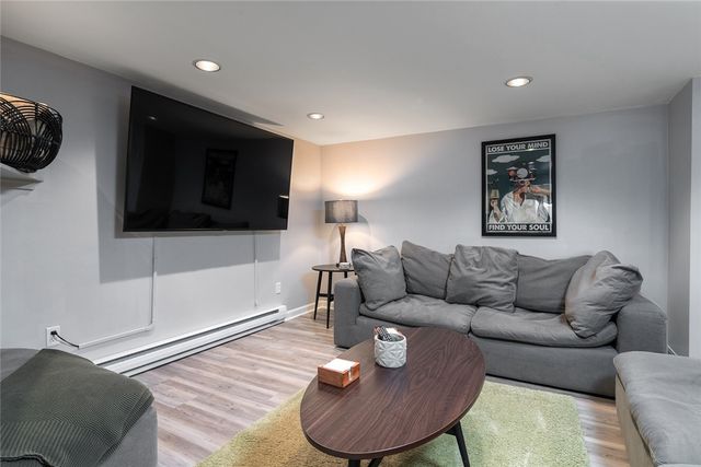 216 Vancouver Avenue, Warwick, RI 02886