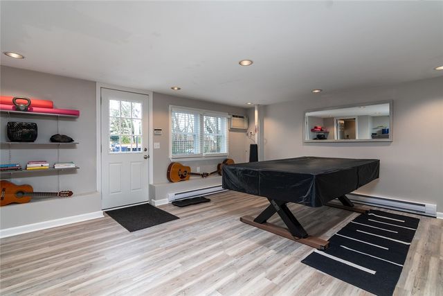 216 Vancouver Avenue, Warwick, RI 02886