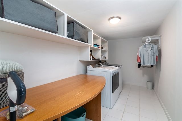 216 Vancouver Avenue, Warwick, RI 02886