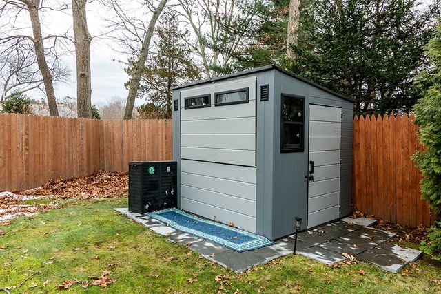 216 Vancouver Avenue, Warwick, RI 02886