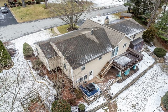 216 Vancouver Avenue, Warwick, RI 02886