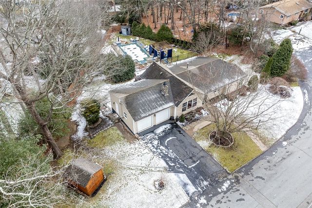 216 Vancouver Avenue, Warwick, RI 02886