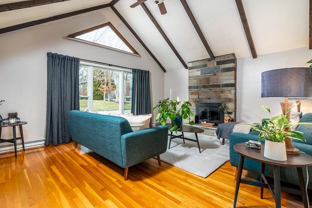 216 Vancouver Avenue, Warwick, RI 02886