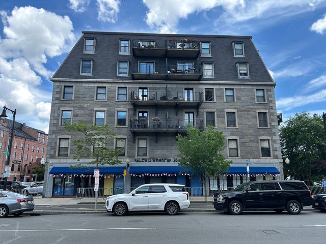 28 Atlantic Ave 232, Boston, MA 02110