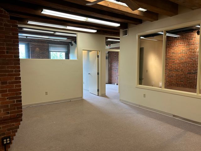 28 Atlantic Ave 232, Boston, MA 02110