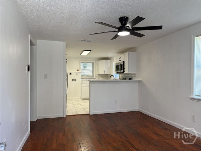 239 Jenks Street, Savannah, GA 31415