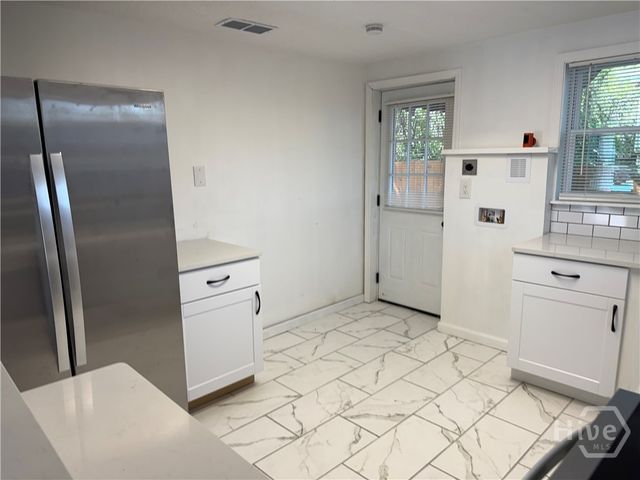 239 Jenks Street, Savannah, GA 31415