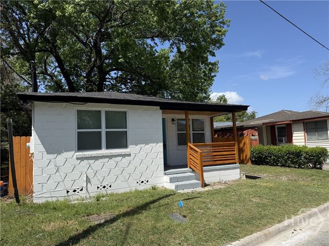 239 Jenks Street, Savannah, GA 31415