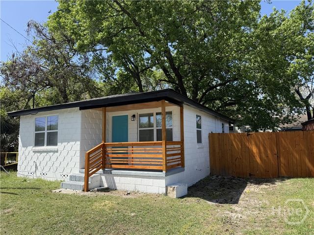 239 Jenks Street, Savannah, GA 31415