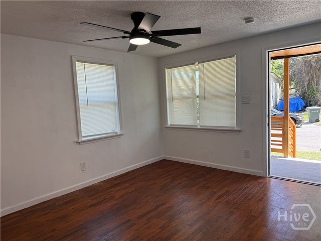 239 Jenks Street, Savannah, GA 31415