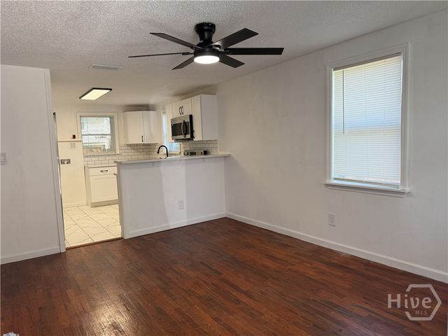 239 Jenks Street, Savannah, GA 31415