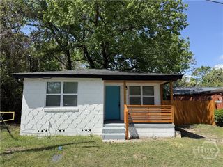 239 Jenks Street, Savannah, GA 31415