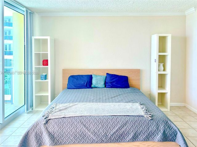 2501 S Ocean Dr 424, Hollywood, FL 33019