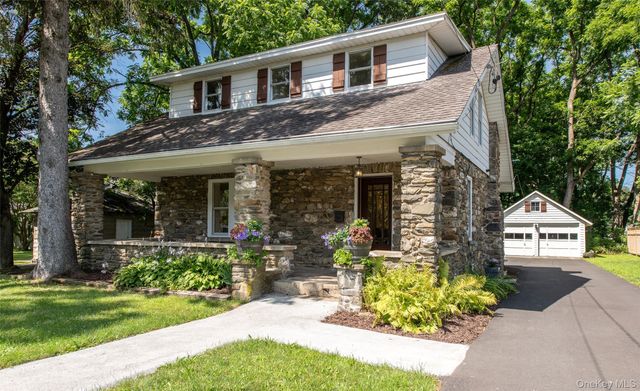 46 N Parsonage Street, Rhinebeck, NY 12572