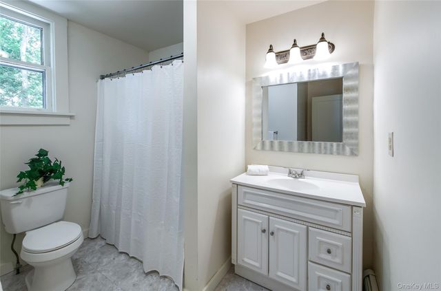 46 N Parsonage Street, Rhinebeck, NY 12572