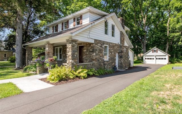46 N Parsonage Street, Rhinebeck, NY 12572