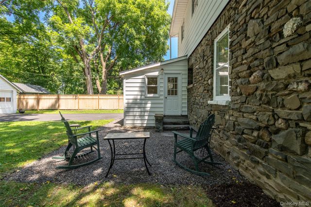 46 N Parsonage Street, Rhinebeck, NY 12572