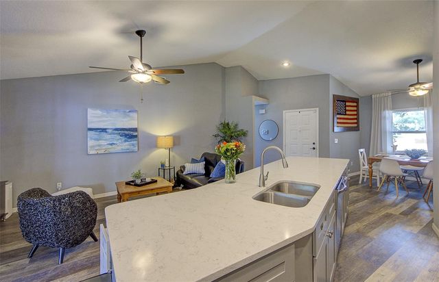 13222 PINE CREEK CIRCLE, Riverview, FL 33579