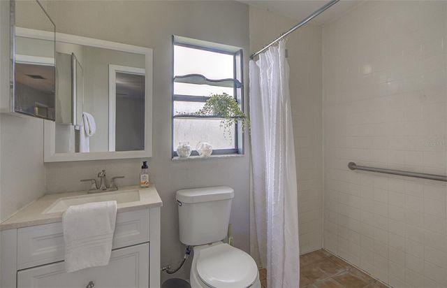 13222 PINE CREEK CIRCLE, Riverview, FL 33579