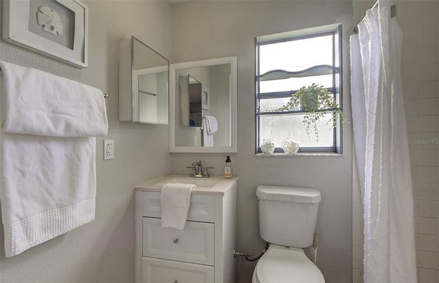13222 PINE CREEK CIRCLE, Riverview, FL 33579