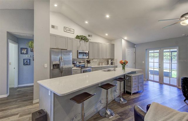 13222 PINE CREEK CIRCLE, Riverview, FL 33579