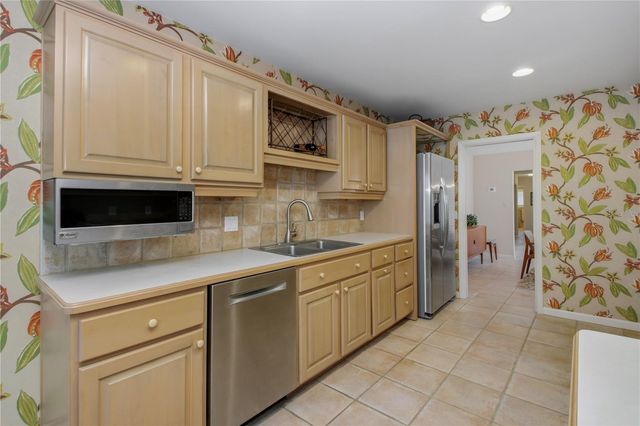 2019 SIESTA LANE, Orlando, FL 32804