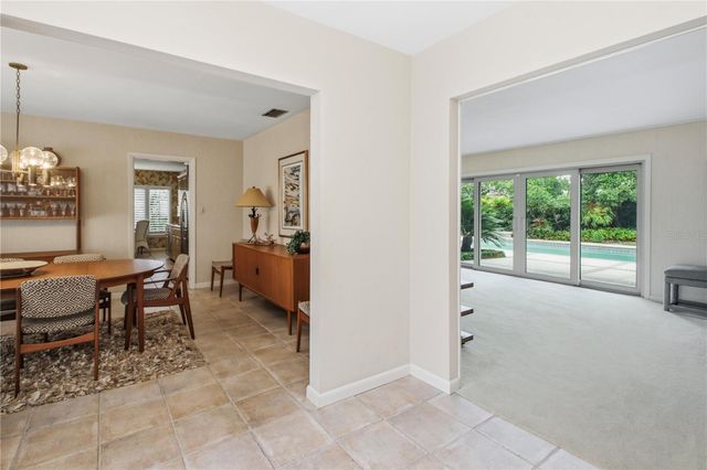 2019 SIESTA LANE, Orlando, FL 32804