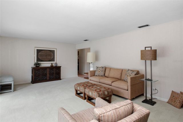 2019 SIESTA LANE, Orlando, FL 32804