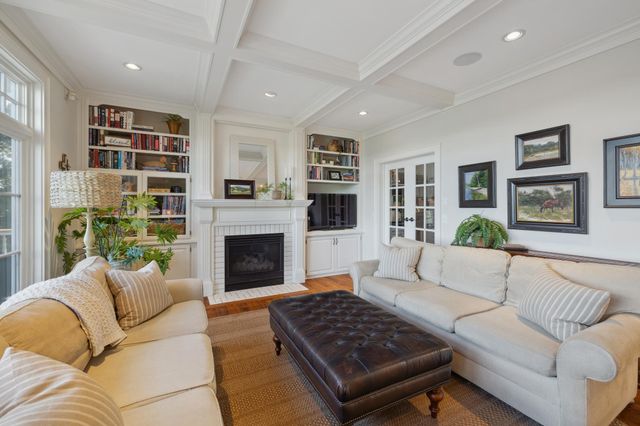 1924 Norway Pine Road, East Gull Lake, MN 56401