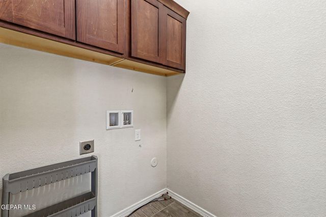 1093 SUMMER RAIN, El Paso, TX 79928