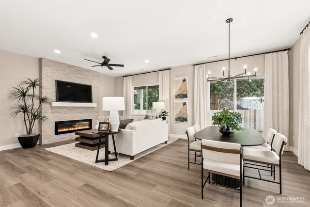 1186 E Tanner Avenue #117, Buckley, WA 98321
