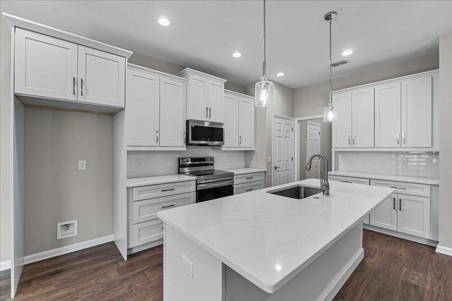 4502 FAIRWAY OAKS DRIVE, Mulberry, FL 33860