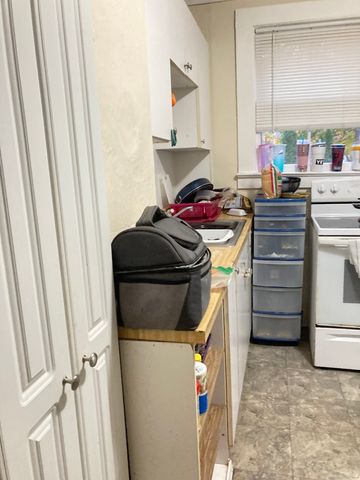 231 Poquonnock Road, Groton, CT 06340