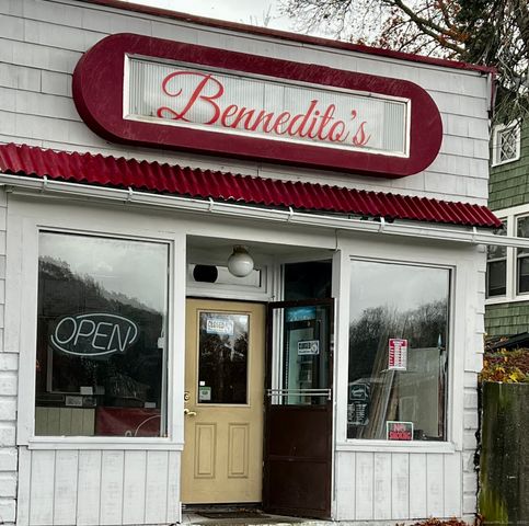 231 Poquonnock Road, Groton, CT 06340