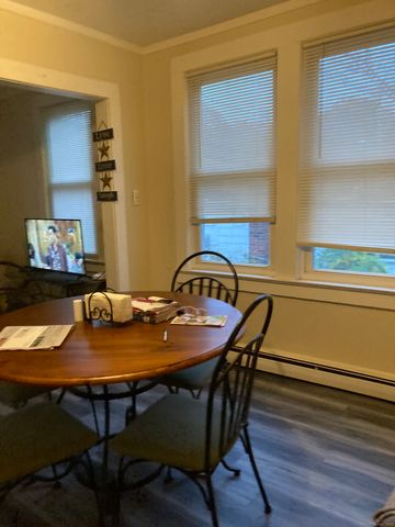 231 Poquonnock Road, Groton, CT 06340