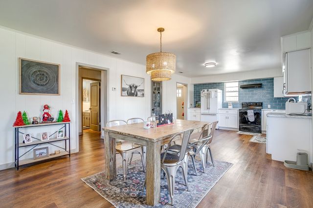 610 N Mesquite Street, Hico, TX 76457