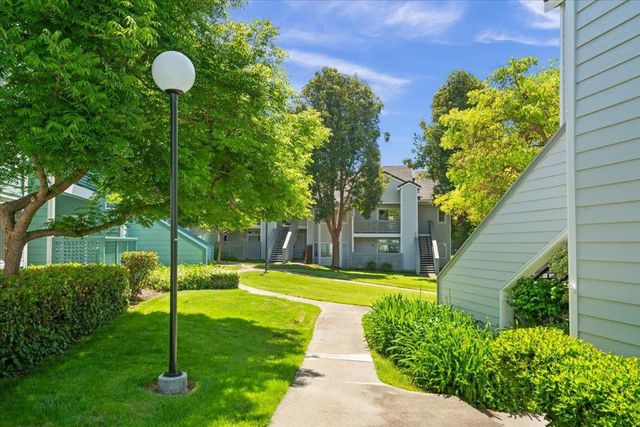 511 Dursey Drive, Pinole, CA 94564