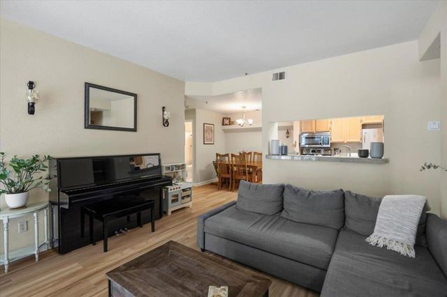 511 Dursey Drive, Pinole, CA 94564