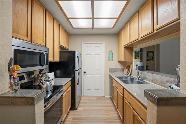 511 Dursey Drive, Pinole, CA 94564